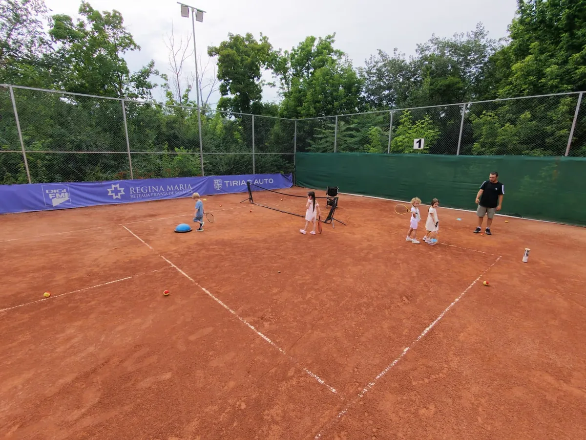 Fotografie de la Clubul de Tenis RTC